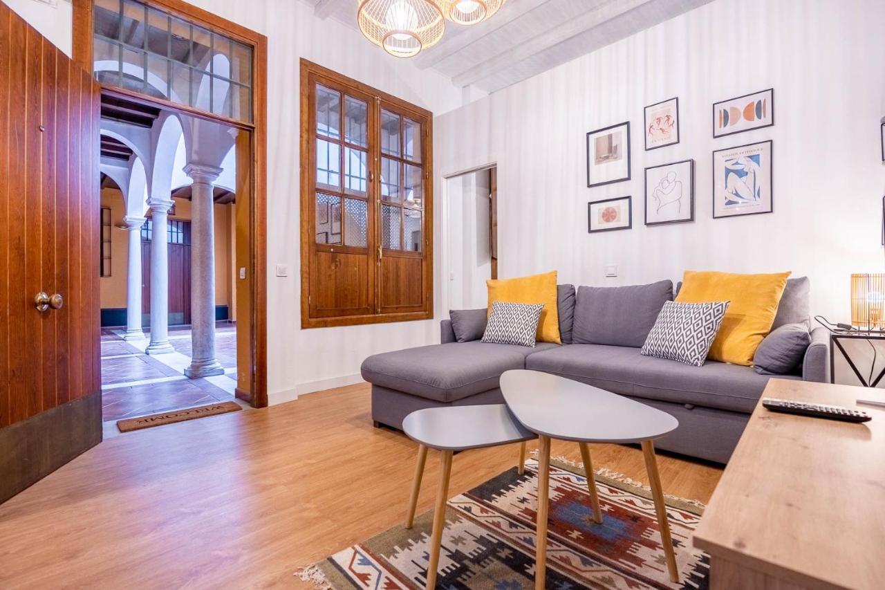 Palacios Malaver Suite Home Sewilla Zewnętrze zdjęcie